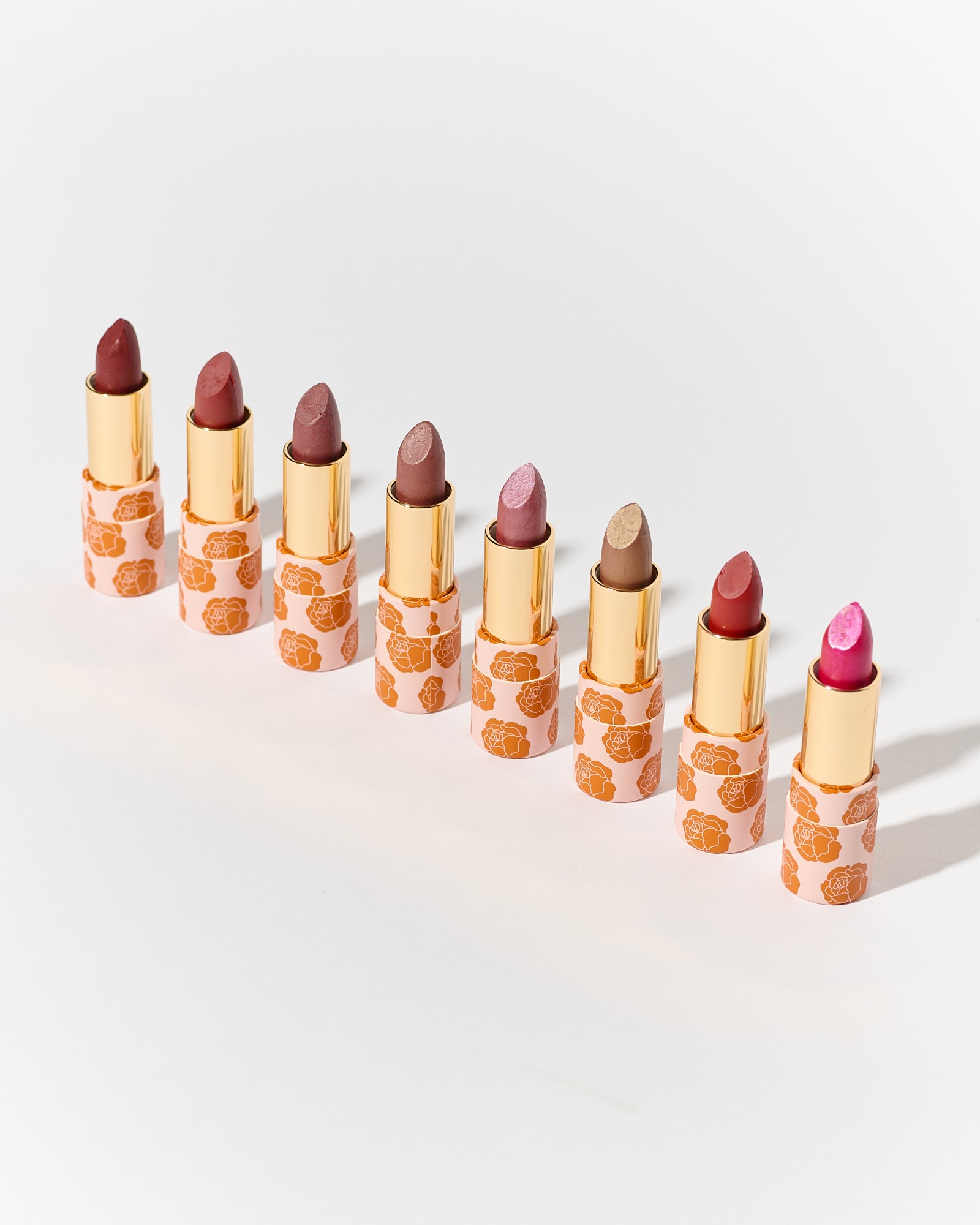 Lipstick : 8 Luxurious Shades