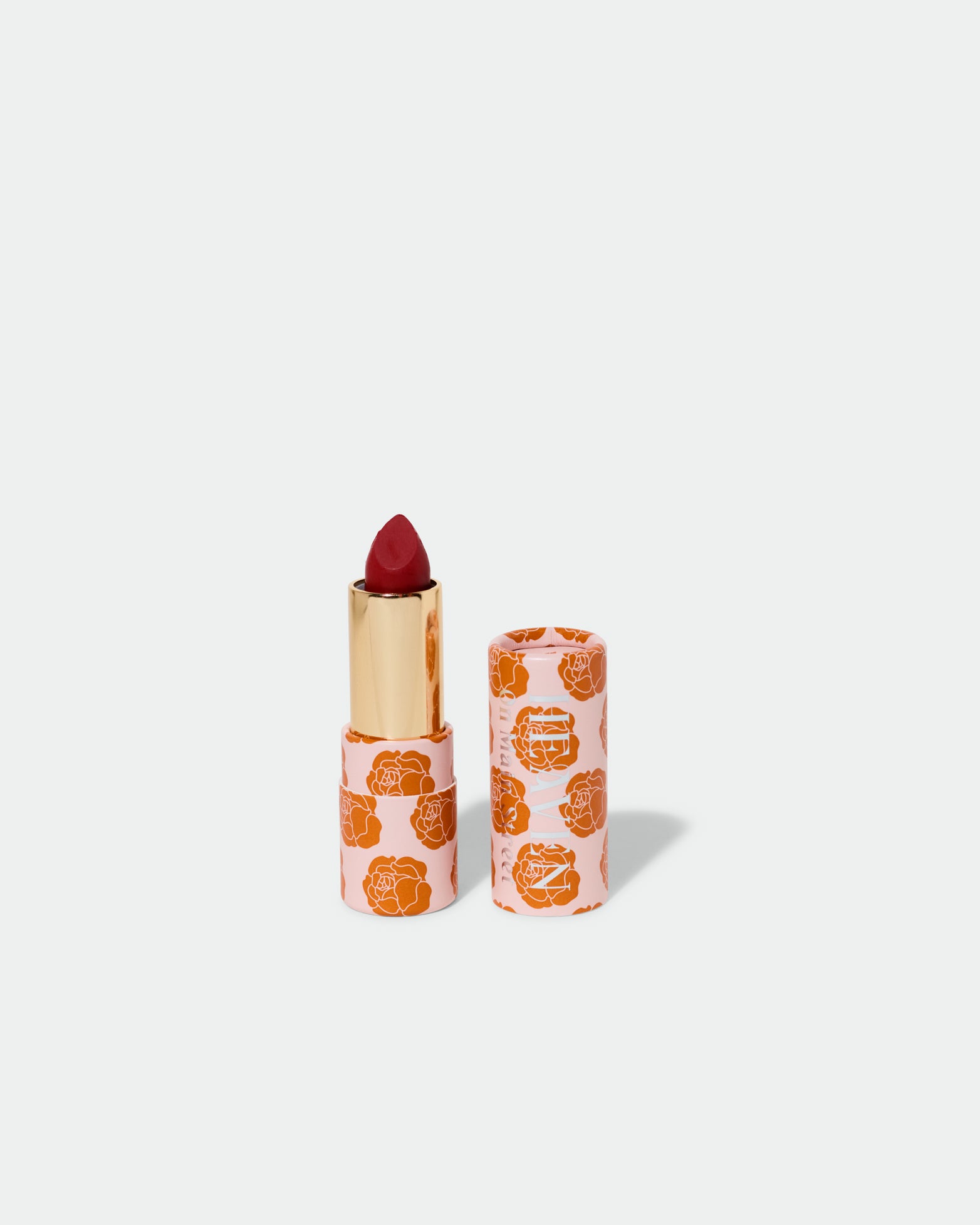 Lipstick : 8 Luxurious Shades