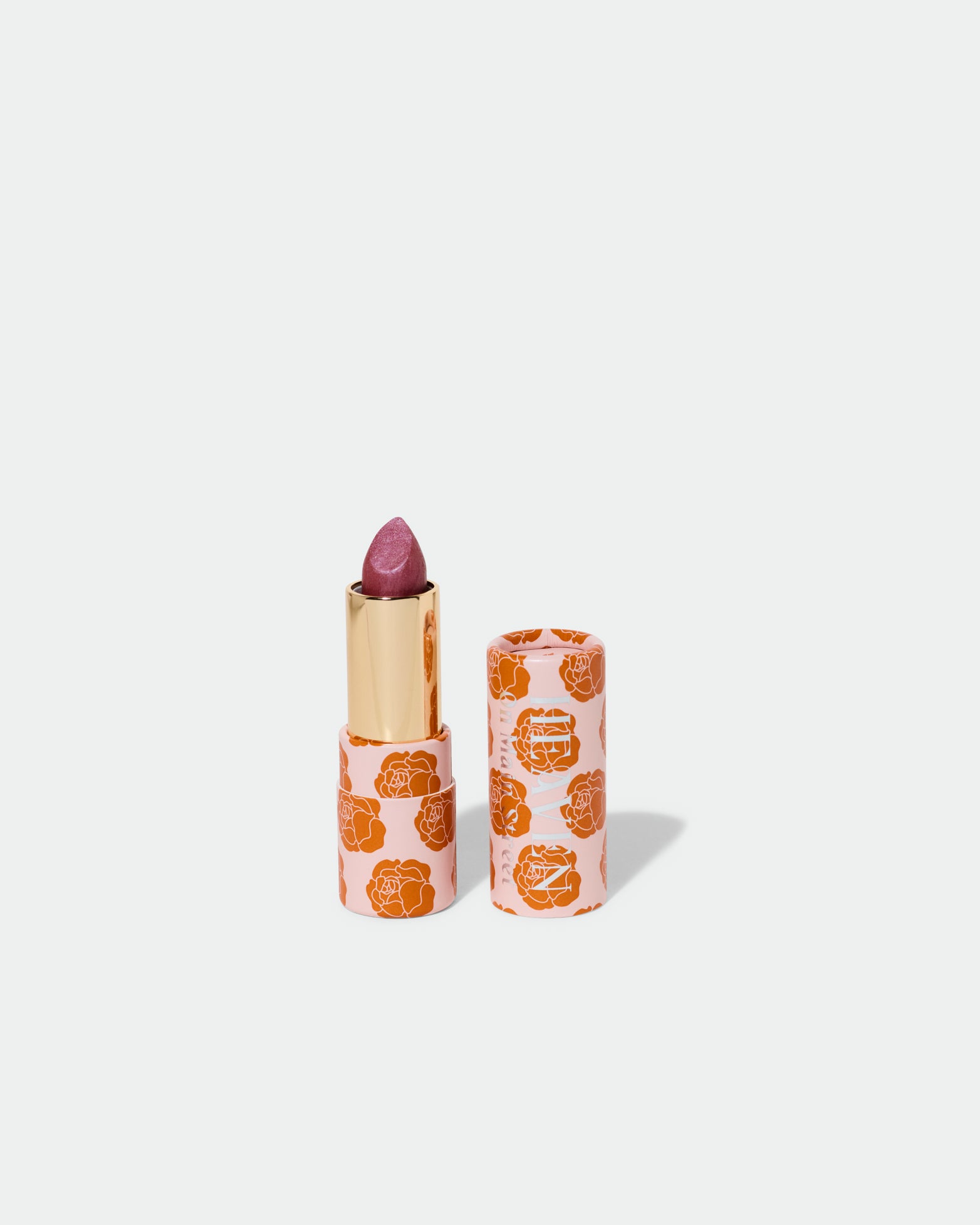 Lipstick : 8 Luxurious Shades