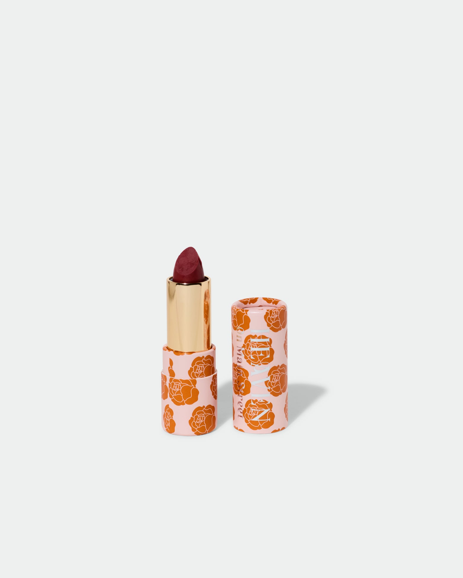 Lipstick : 8 Luxurious Shades